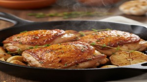Pan-Seared Honey Garlic Chicken Thighs with Caramelized Garlic